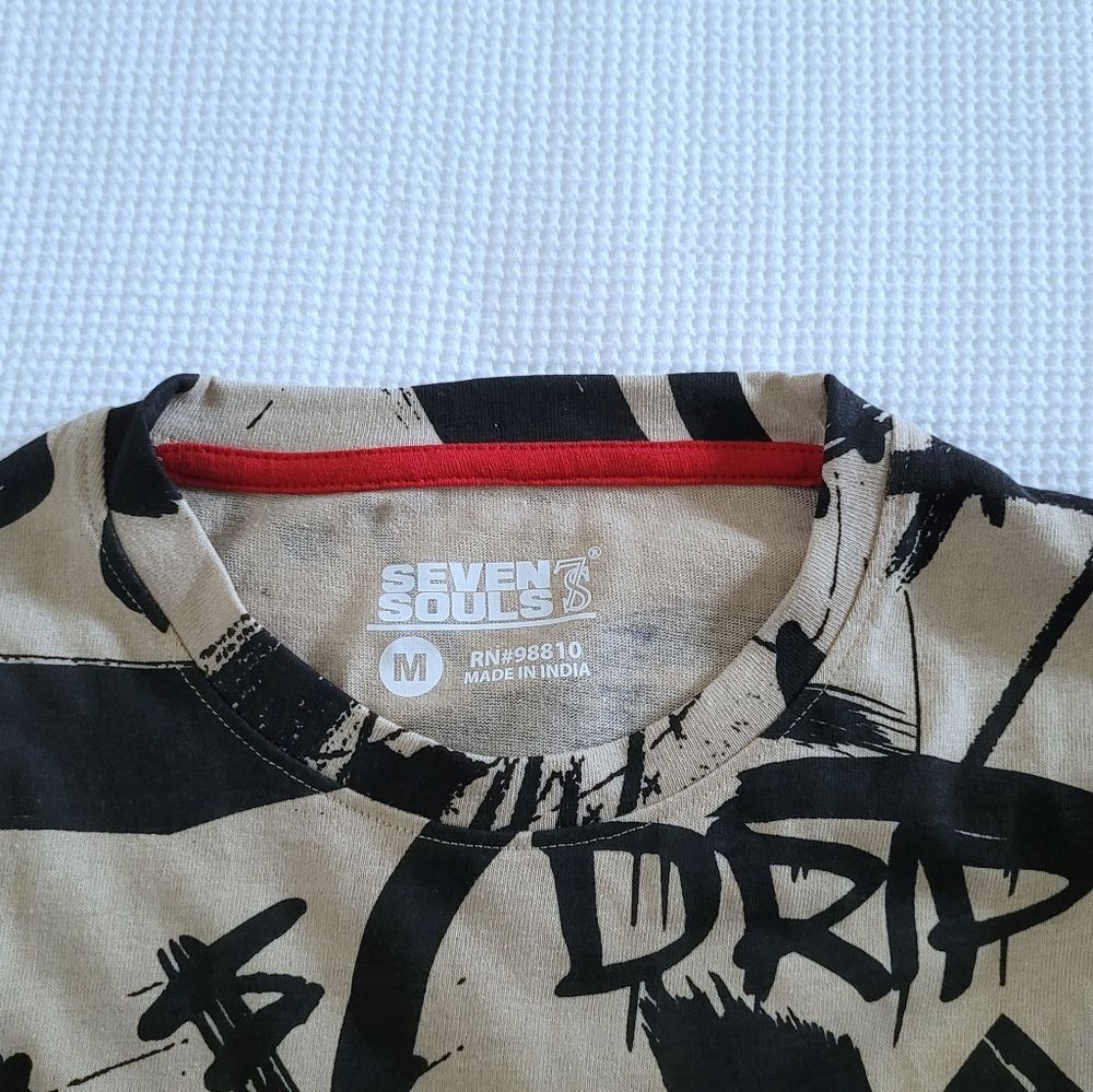 Seven7️⃣ Souls Graffiti Tee👕 - NWT - Picture 3 of 13